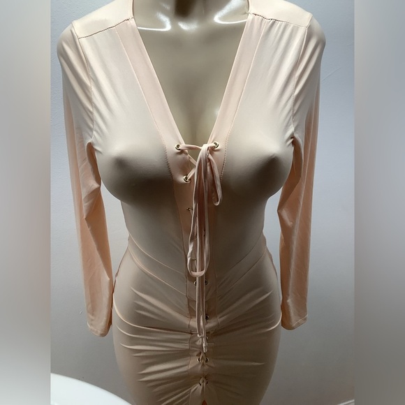GoodTime USA Size Small Peach Scrunched Front String & Zipper Closure. Preloved - Picture 4 of 7